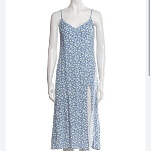 Reformation Crimini Dress Blue in Daisy Print Floral with Slit